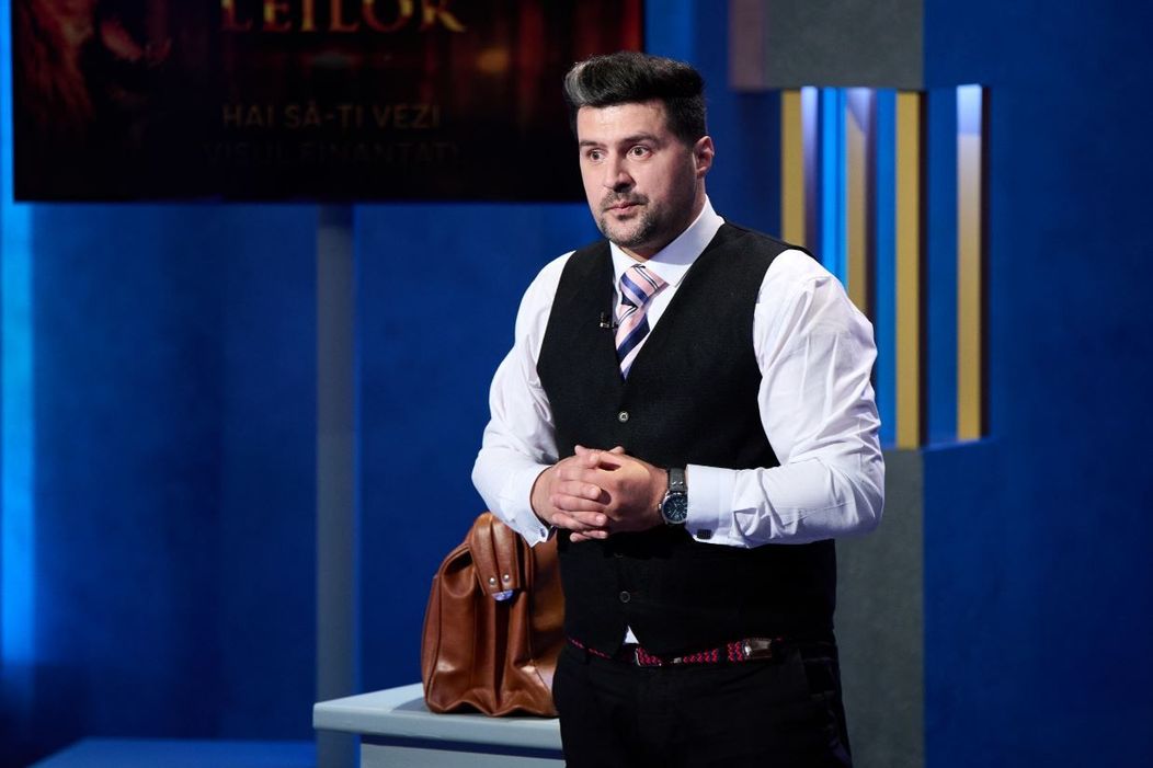 VIDEO Mihai Aldea și curățătoria auto din geantă. „De câți bani ai nevoie?”