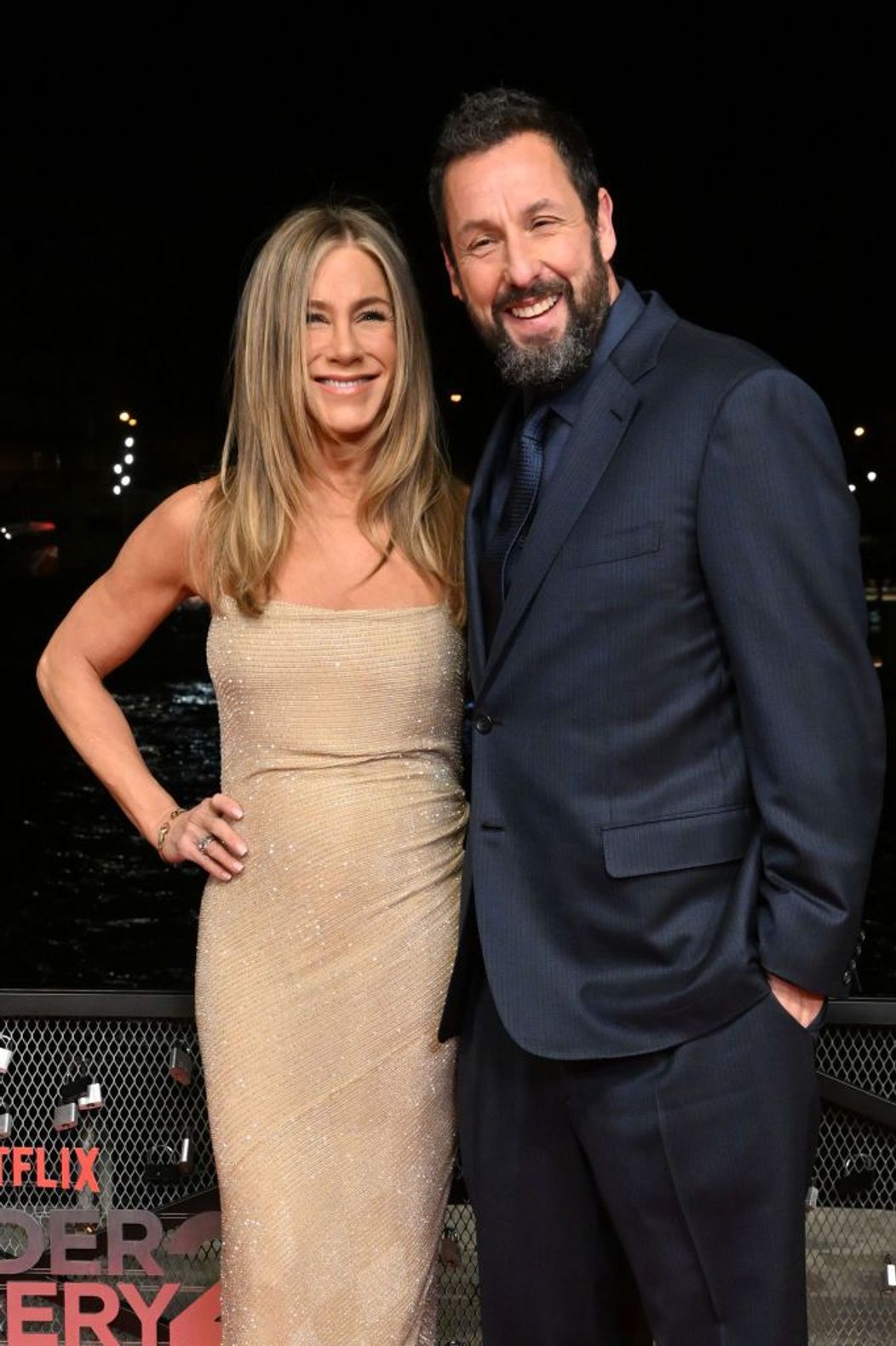 Jennifer Aniston și Adam Sandler la premiera filmului „Murder Mystery 2”, la Paris

