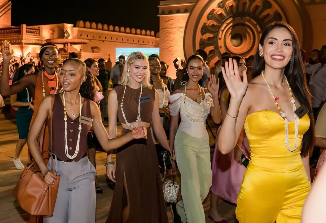 The 72nd Miss World Festival contestants experienced the cinematic magic of Ramoji Film City @ramojifilmcity , the world’s largest film studio complex as recognized by the Guinness World Records. Spanning (3)