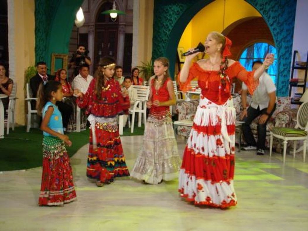 Costume tiganesti
