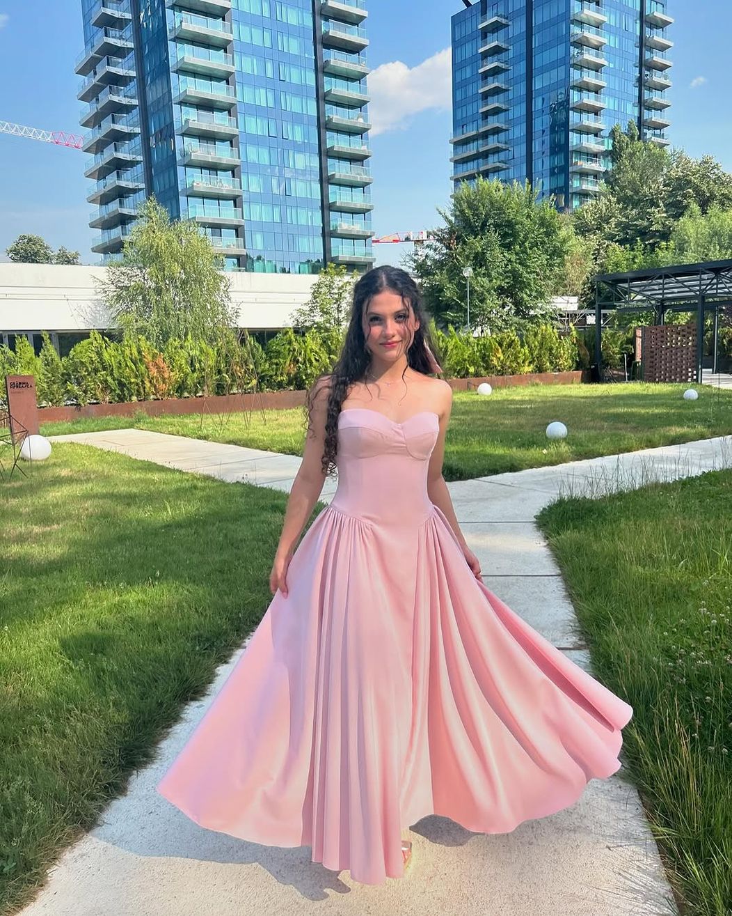 Snapinst.app_448811697_18034968088956413_4867819578352295333_n_1080