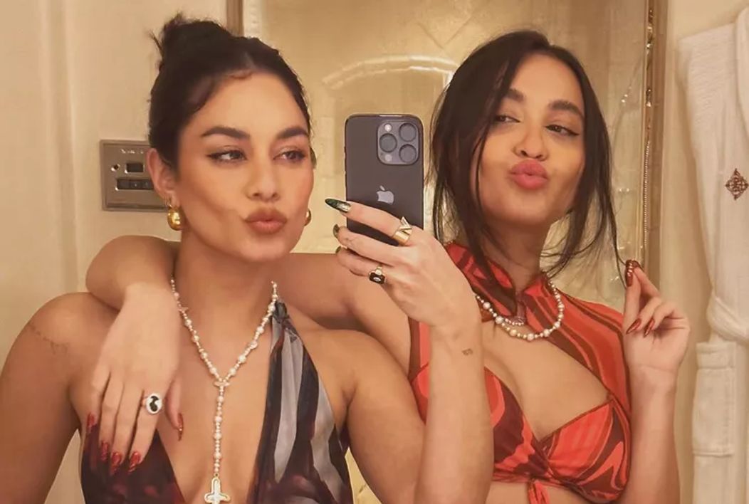 vanessa-hudgens-stella-hudgens-1-36cab936446448658f3c858f67819086