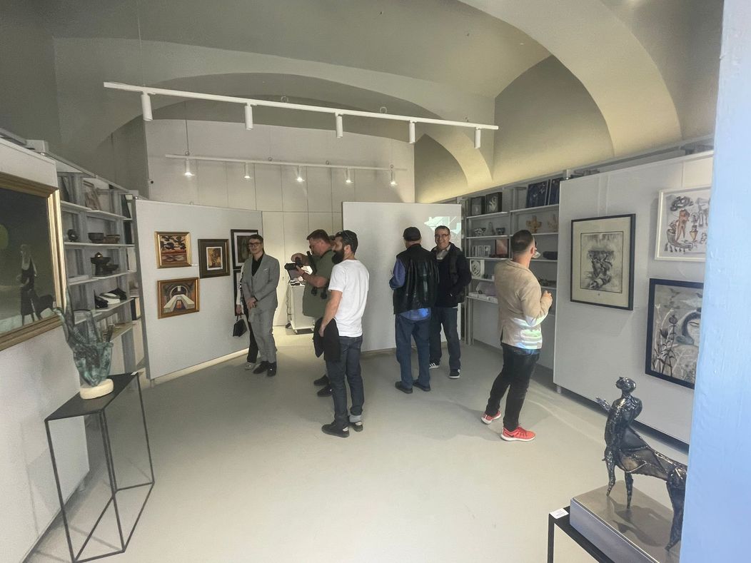 Galeriile Tonitza_Magazinul refacut al artistilor plastici_2