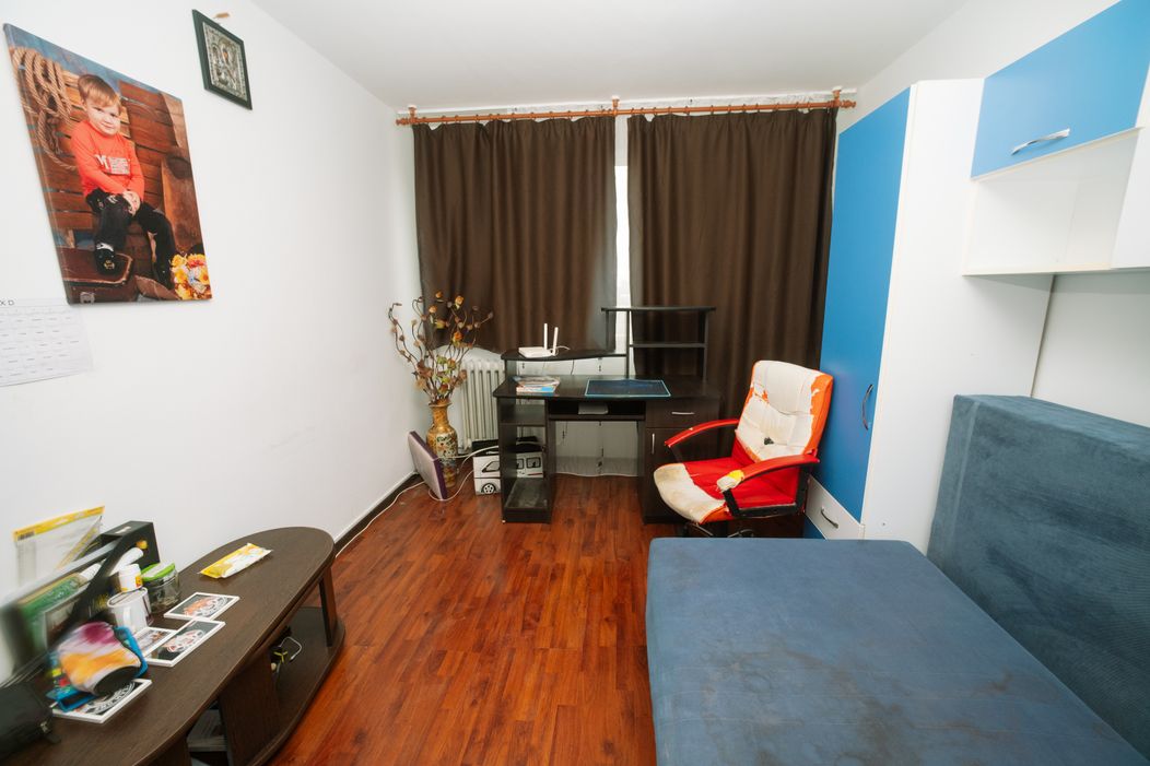 Visuri la Cheie, 15 aprilie 2026. Cum arată apartamentul în care locuiește Dani. Camera în care dormea tatăl lui îi stârnește multe amintiri dureroase și a fost transformată în depozit „E greu să intre acol (10)