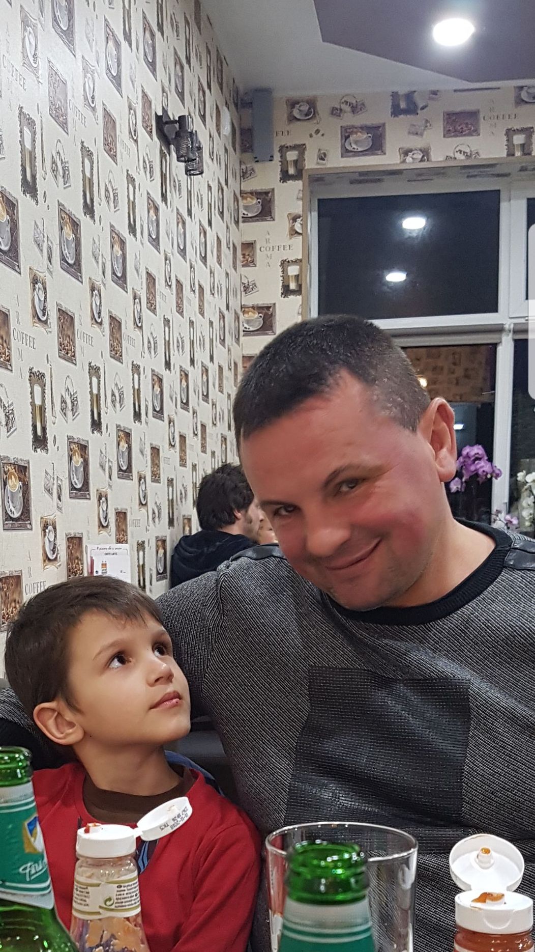 ghita cu fiul