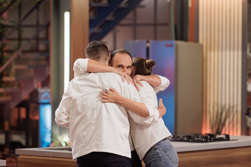 Finala MasterChef România, 16 decembrie 2025. Cine sunt concurenții care trec mai departe și gătesc în ultima probă a serii. Florin Dumitrescu, Sorin Bontea și Cătălin Scărlătescu au luat o deciz (6)