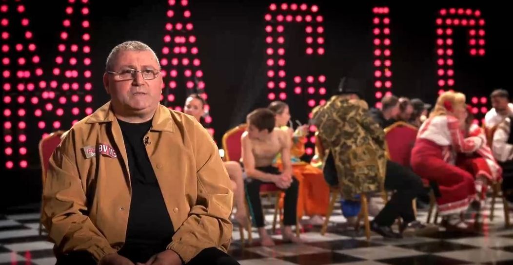 Valeriu Adam la Romanii au talent a cantat „O fată ca ea” de la Direcția 5