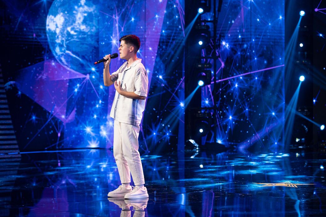 Lukas Urdea (5)