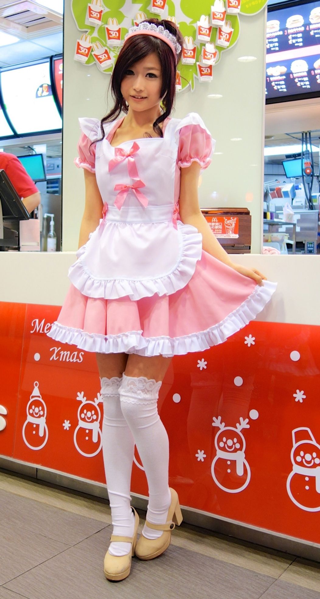 loli la mec-frumoasa