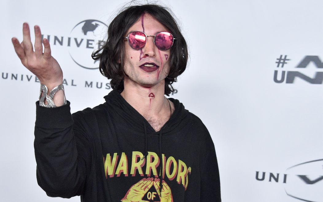 Ezra Miller 
