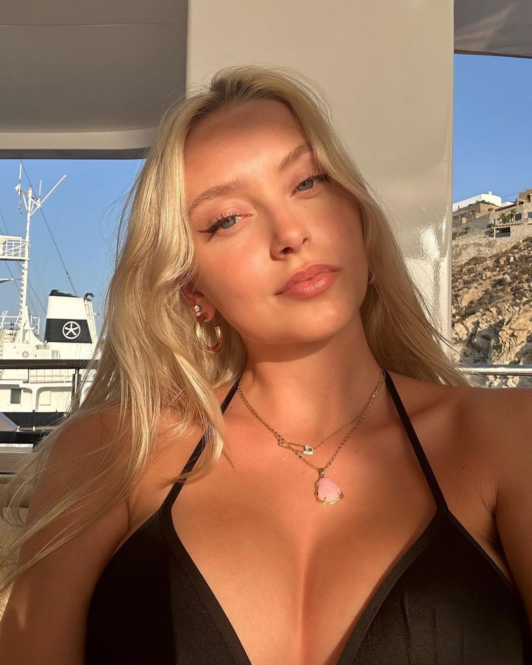 363117457_1977724725925374_6852447028918990349_n
