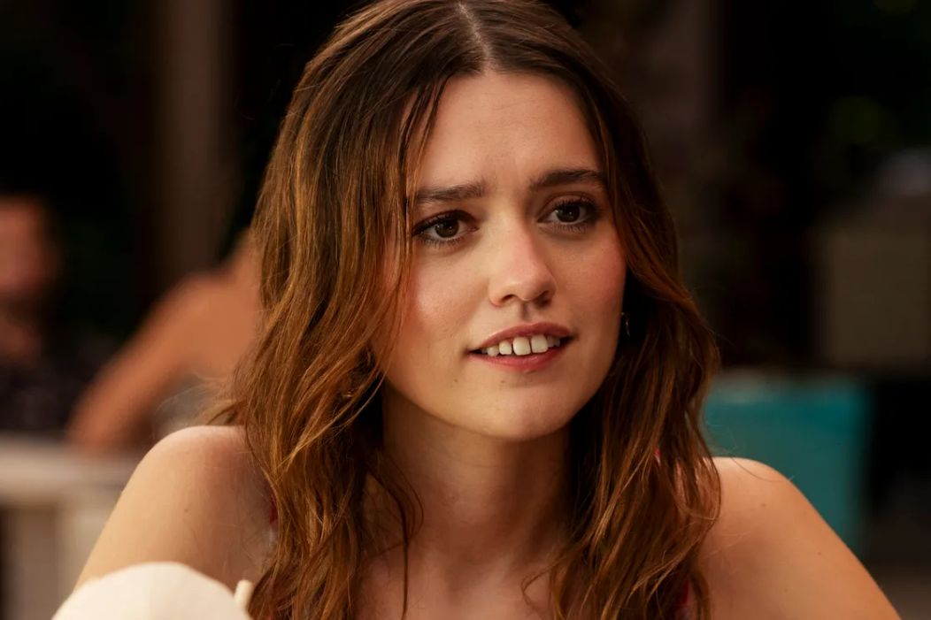 aimee-lou-wood-teeth