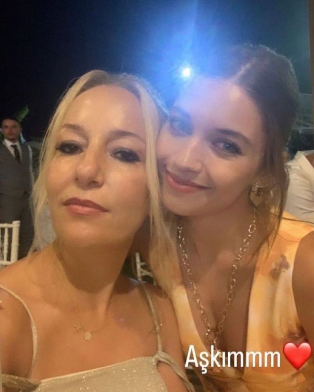 Snapinsta.app_355851314_1289569255007337_1744077133587637745_n_1080 (1)