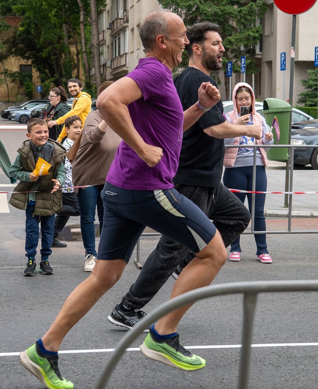 thumbnail_Big Little Race Smiley vs. Dr. Wargha4