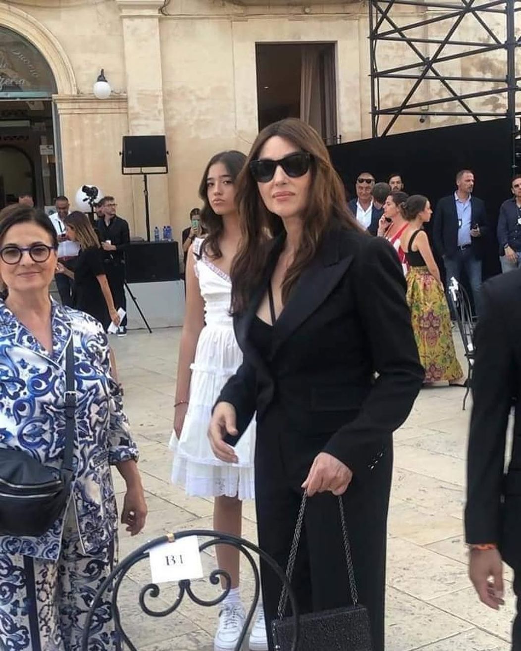 leonie at #altamoda2022   #leoniecassel #devacassel #monocabellucci (1)