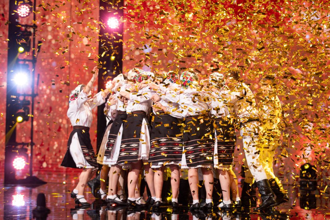 Asamblul Hecenii - golden buzz Andra (15)