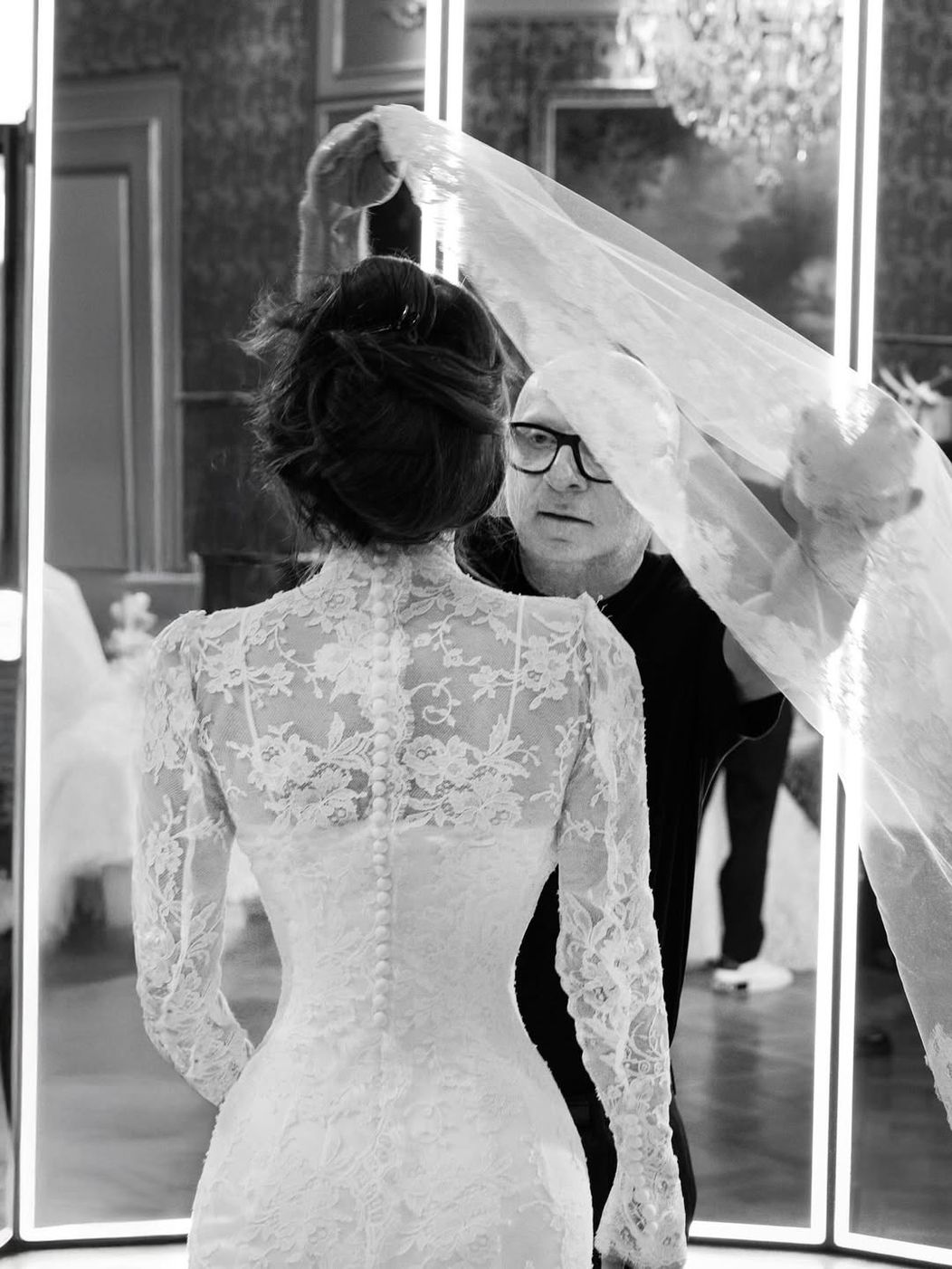 Not just a gown, a piece of poetry.Thank you @dolcegabbana for the magic you made. (2)