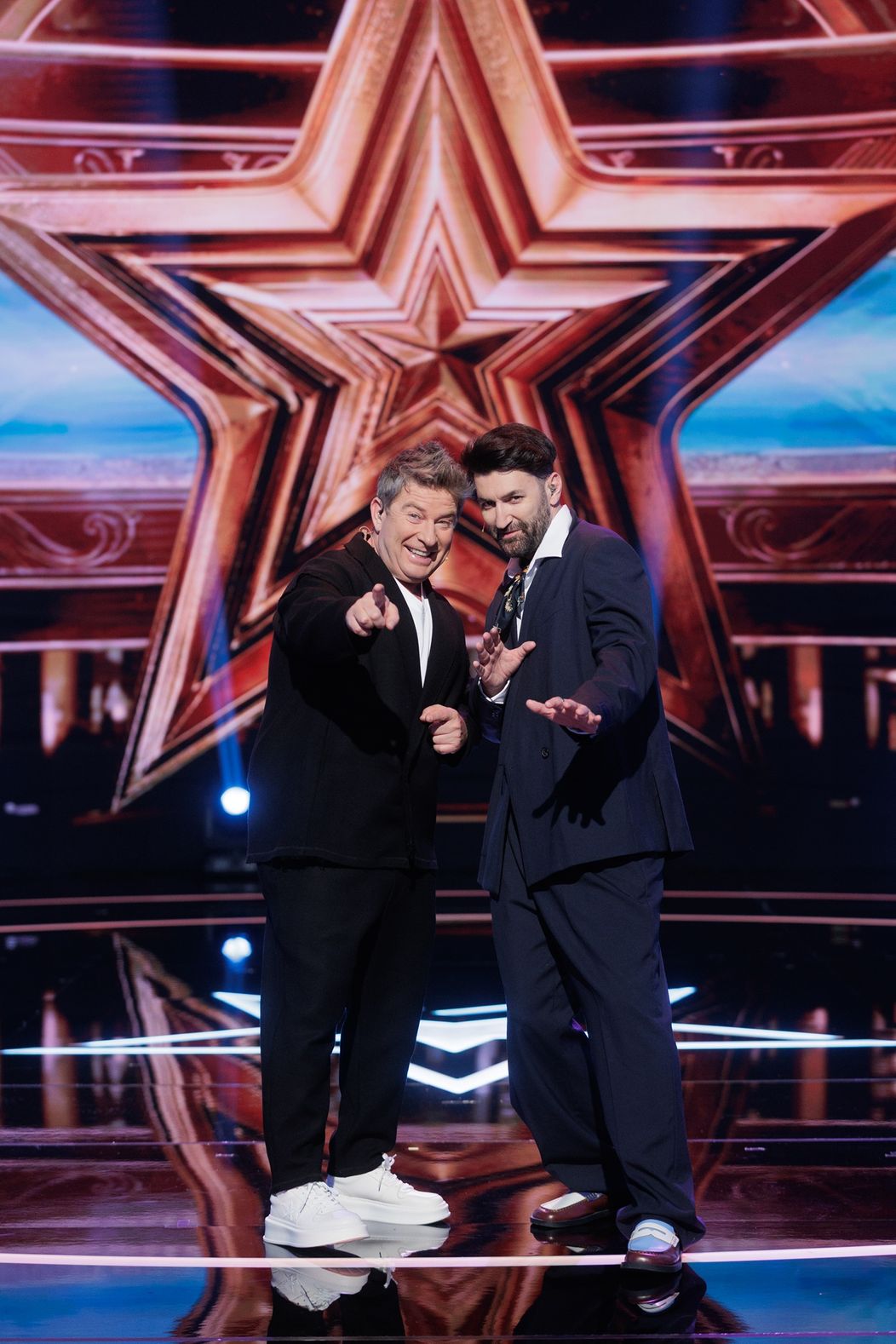 Pavel Bartos si Smiley - Romanii au talent