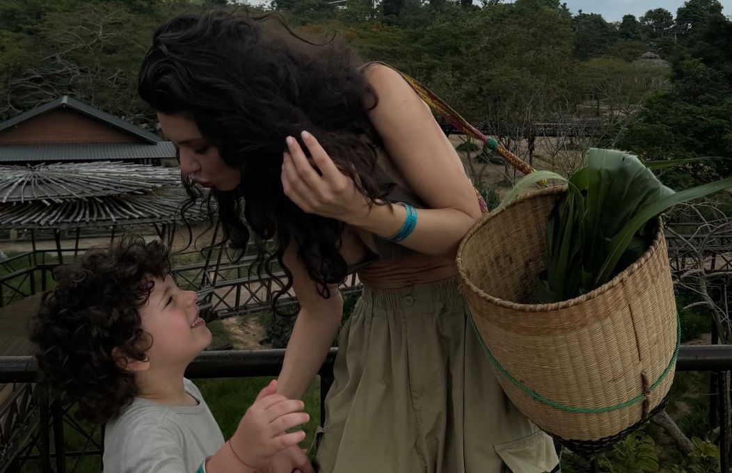 cristina ich- poze cu fiul in vacanta