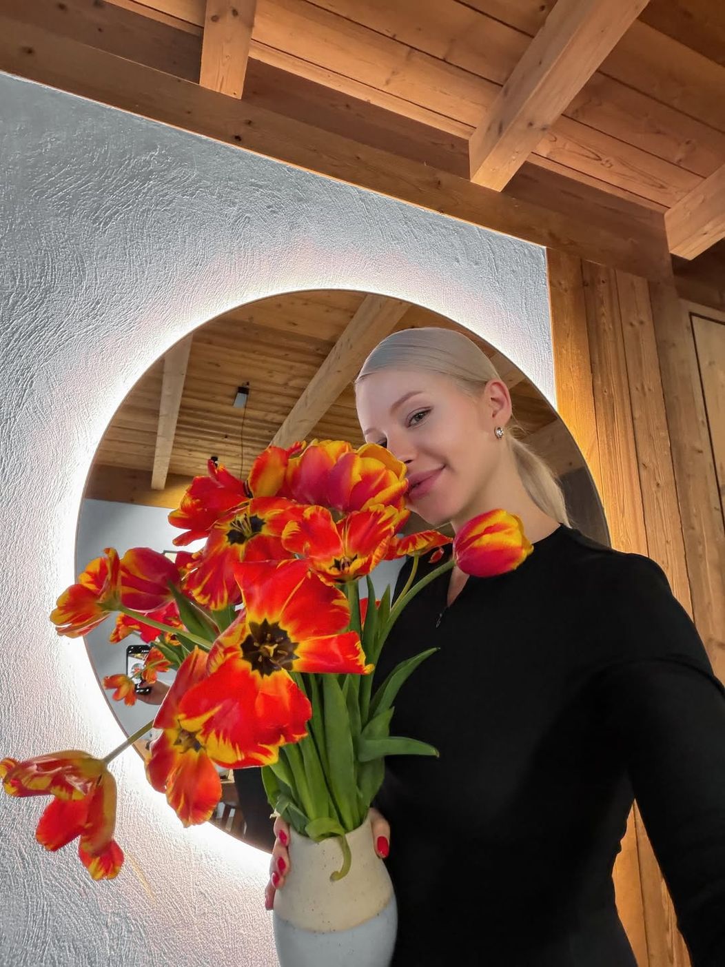 SnapInsta.to_649243185_18565685020036221_5173019602920965354_n