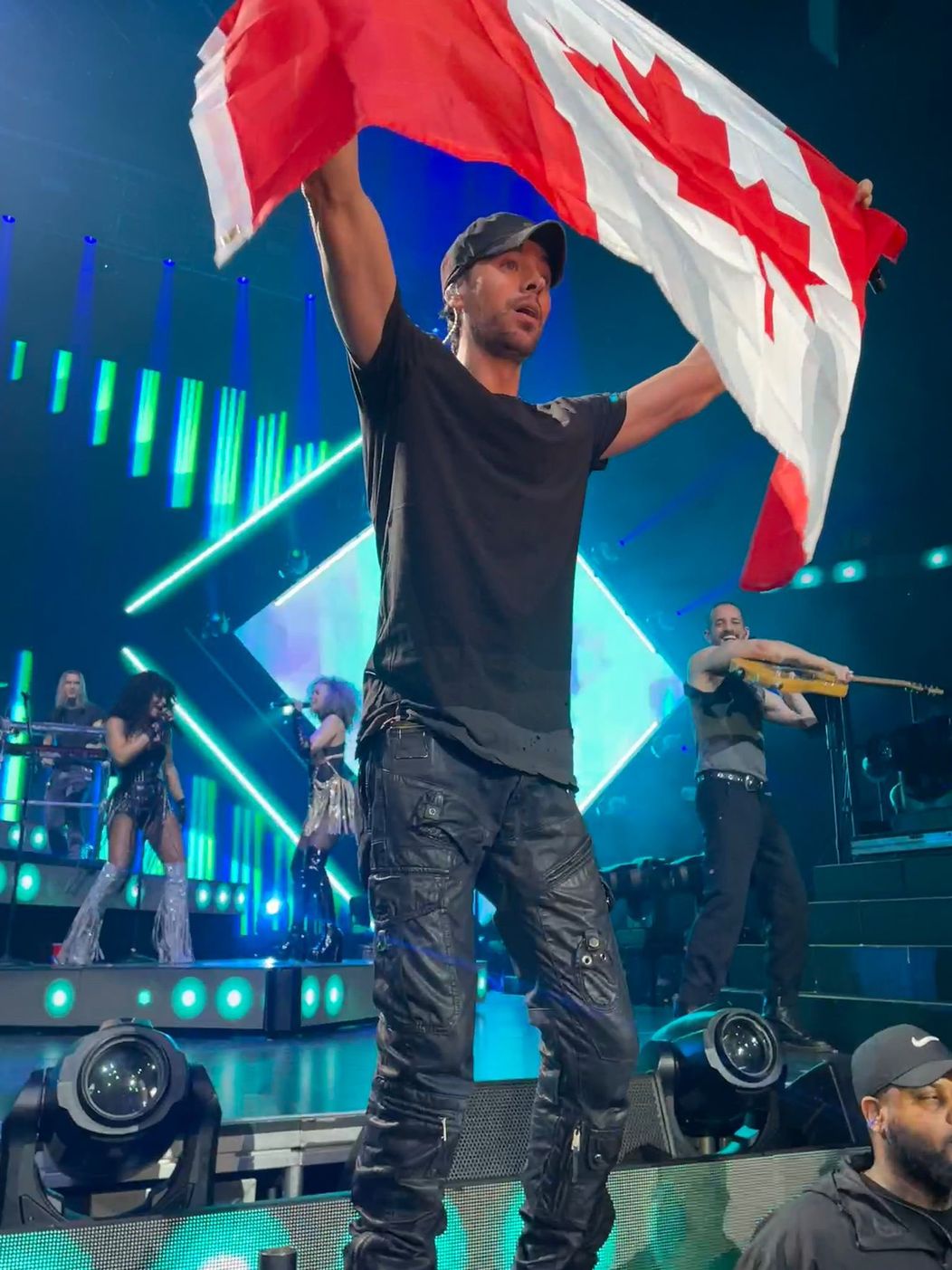 enrique-vancouver-3