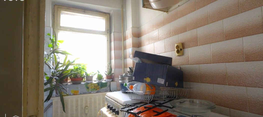 Povestea familiei Răceală din Bragadiru. Mama își crește singură fiica, deoarece tatăl nu a vrut să o recunoască „Nu s-a prezentat la opt înfățișări” (14)