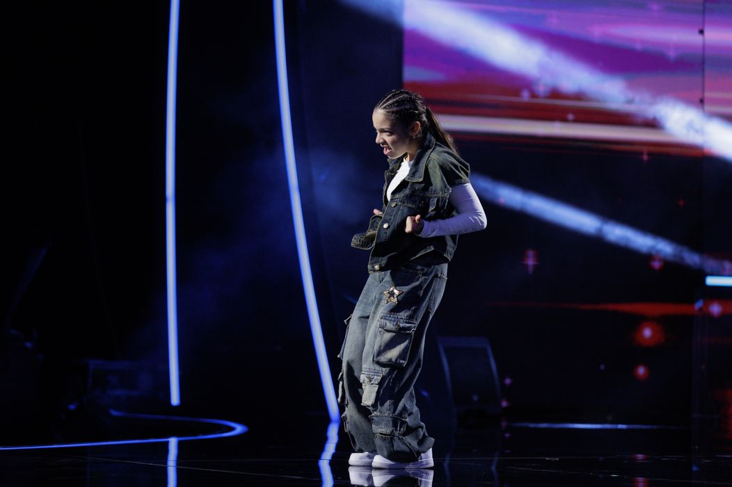 VIS_5900