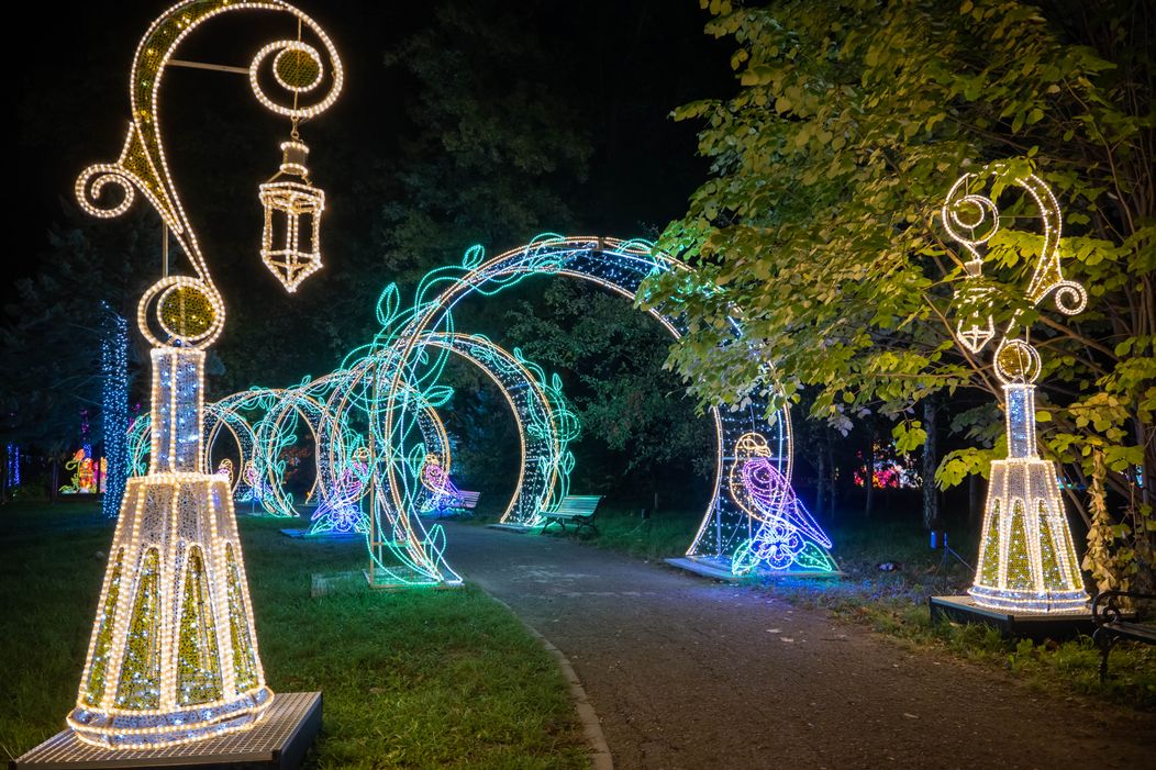 GARDEN OF LIGHTS-213