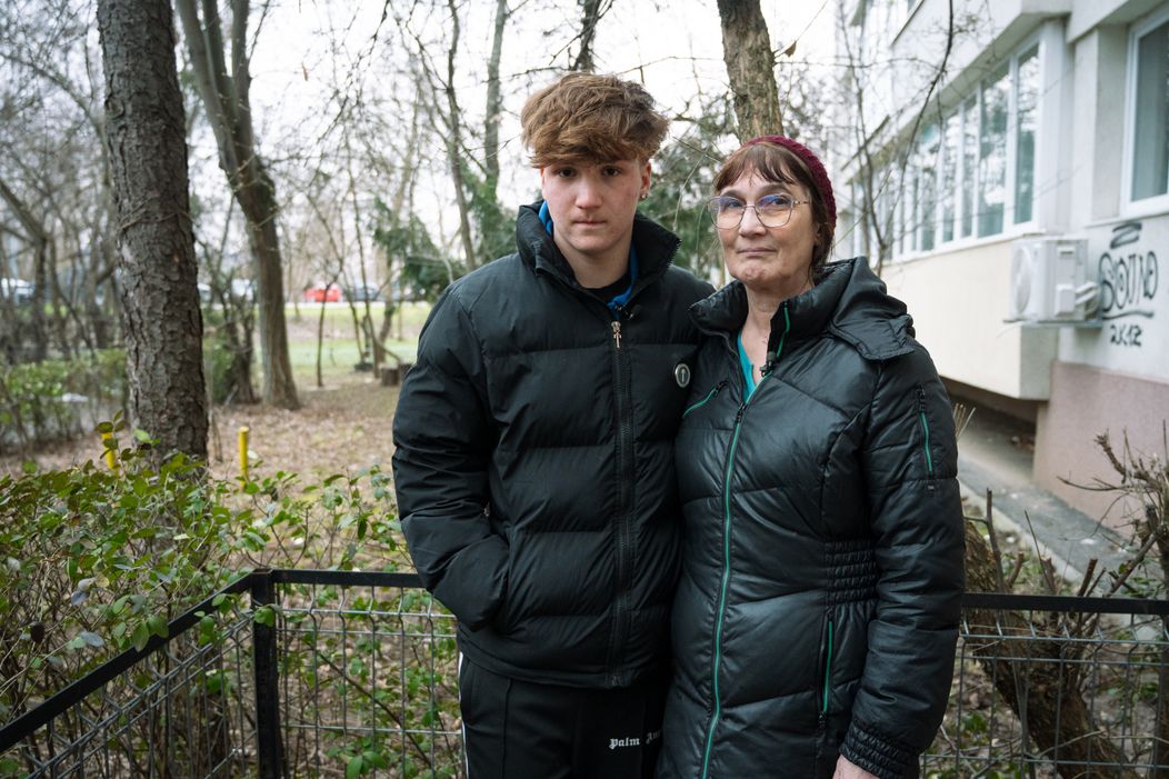 Visuri la Cheie, 15 aprilie 2026. Povestea dureroasă a lui Daniel Buzatu. Și-a pierdut mama la doar opt ani, iar tatăl a decedat cu doar o zi înainte să împlinească 14 ani „Când a intrat în spital, aveam o  (5)