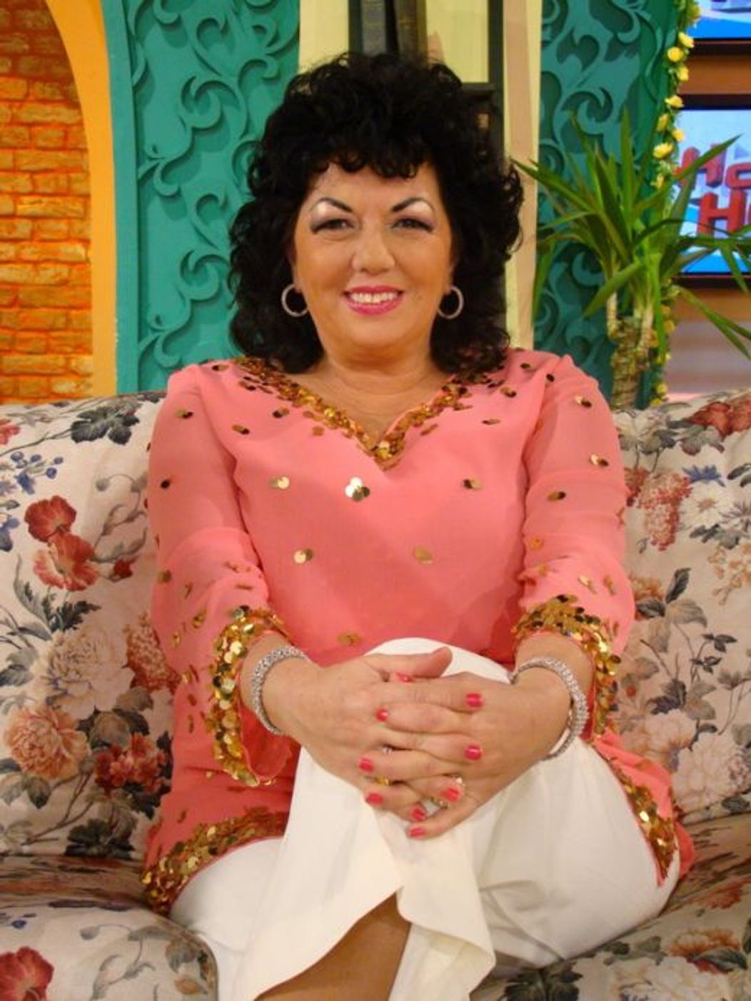 Carmen Hara 