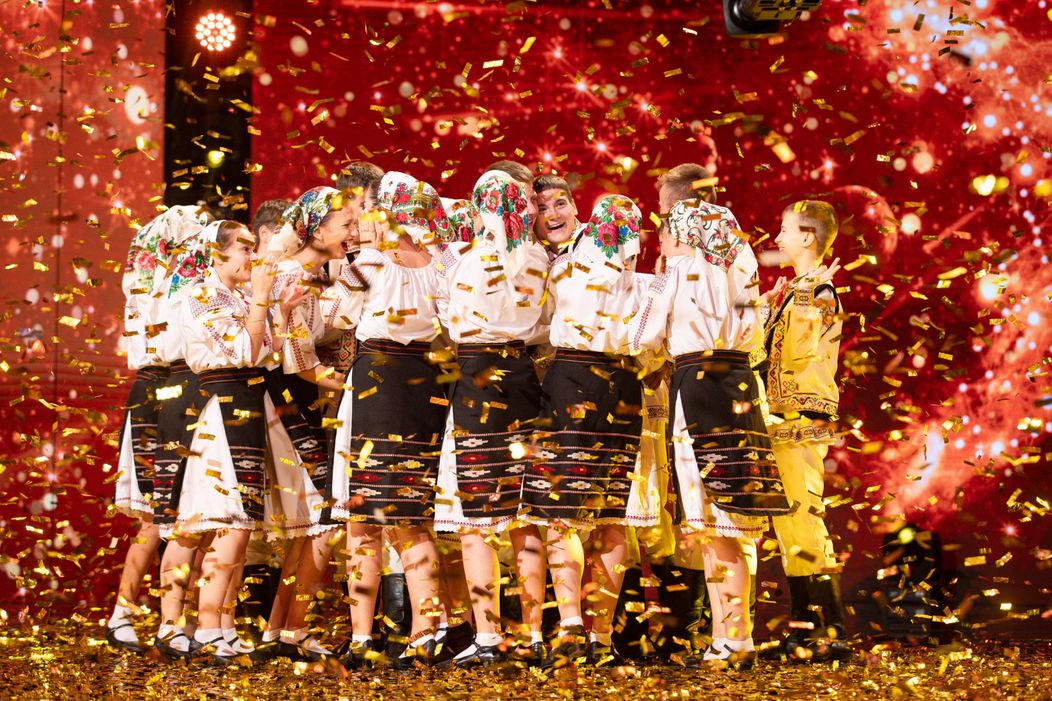 Asamblul Hecenii - golden buzz Andra (22)