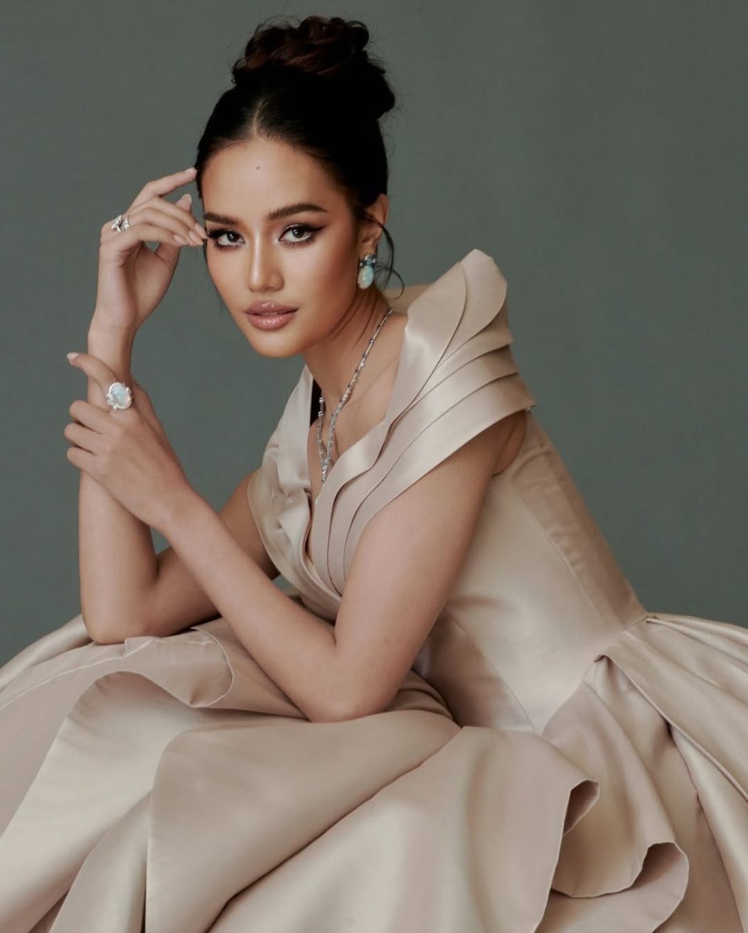 Thank you from the bottom of my heart.I’m beyond grateful for all the love, support, and encouragement you’ve shared with me on this journey. Standing here today as Miss World Thailand 2025 is possible be (1)