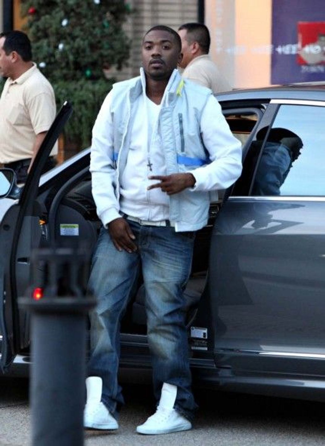 Ray J