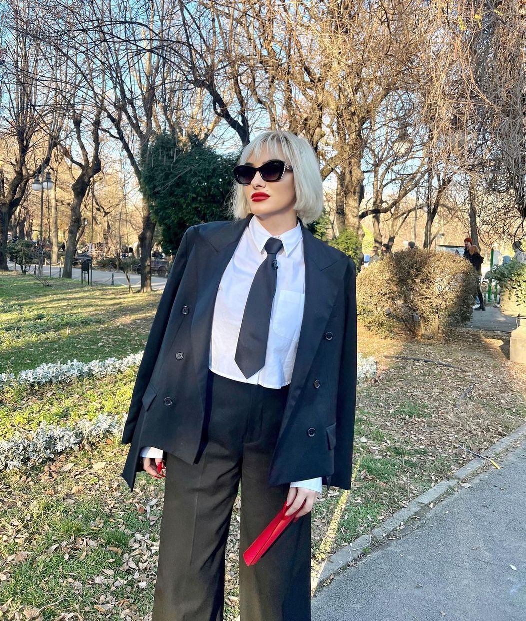 ana morodan 33