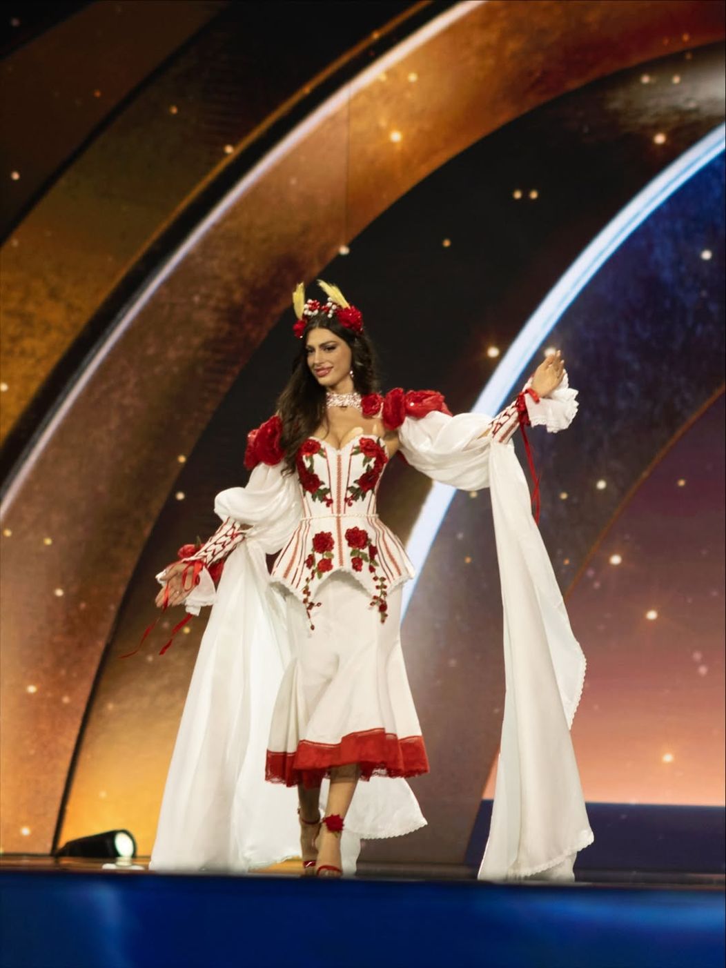 A celebration of nations, National Costume Show! 👑 (4)