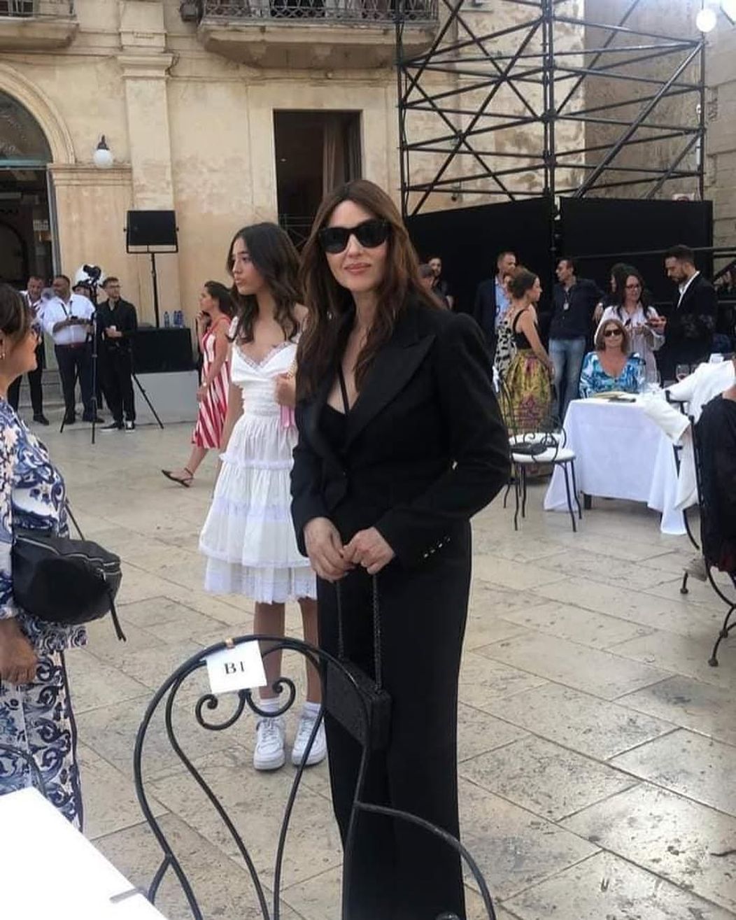 leonie at #altamoda2022   #leoniecassel #devacassel #monocabellucci