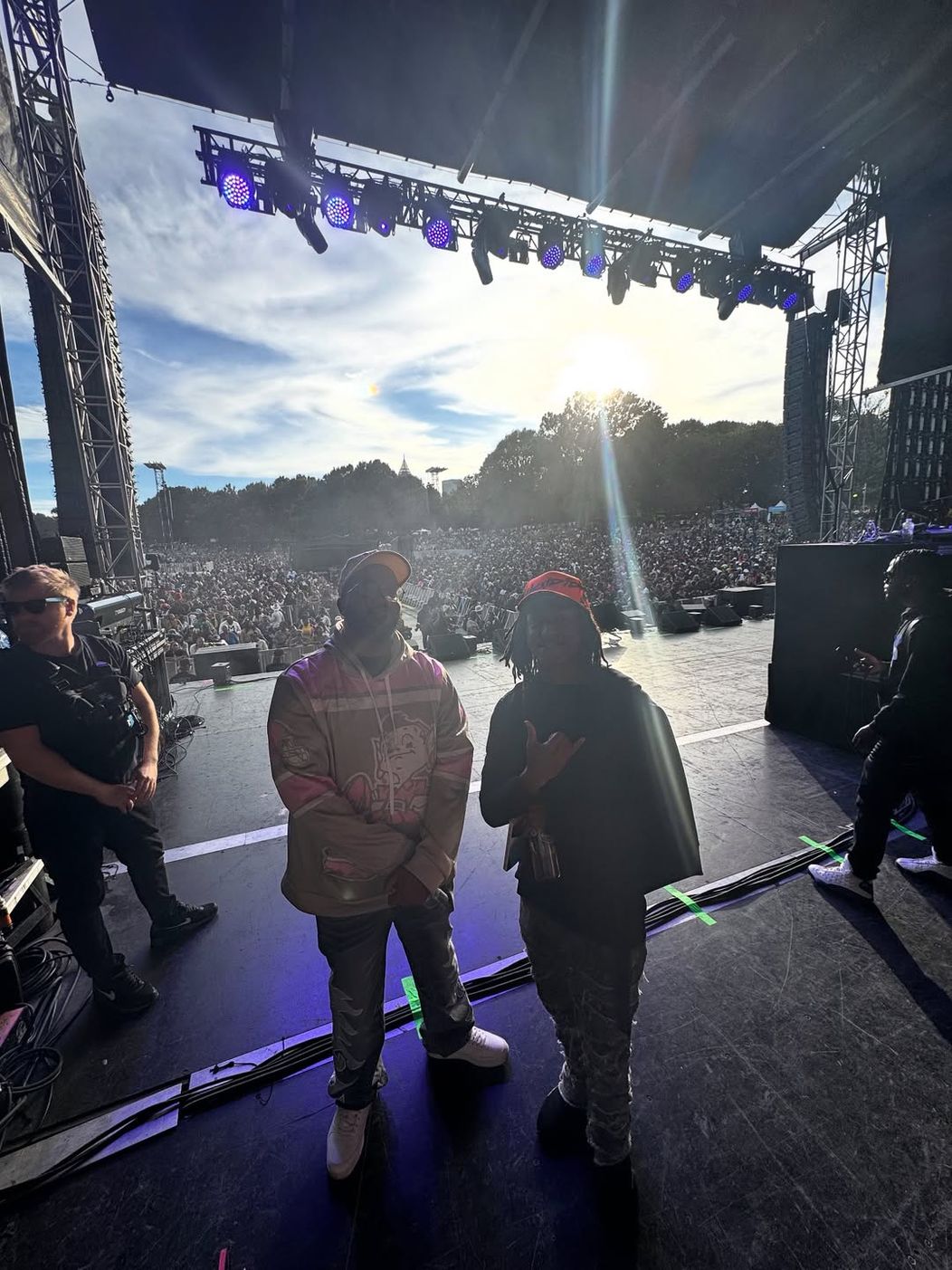 These moments r so special! 🙏🏽 Big love to all the legends and incredible people I get to conn