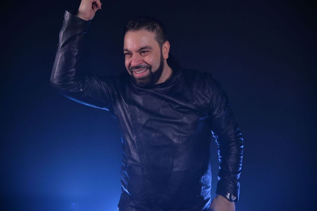 florin-salam-prima-reactie-dupa-ce-nu-a-putut-sa-cante-in-timpul-unei-nunti-de-la-craiova_11