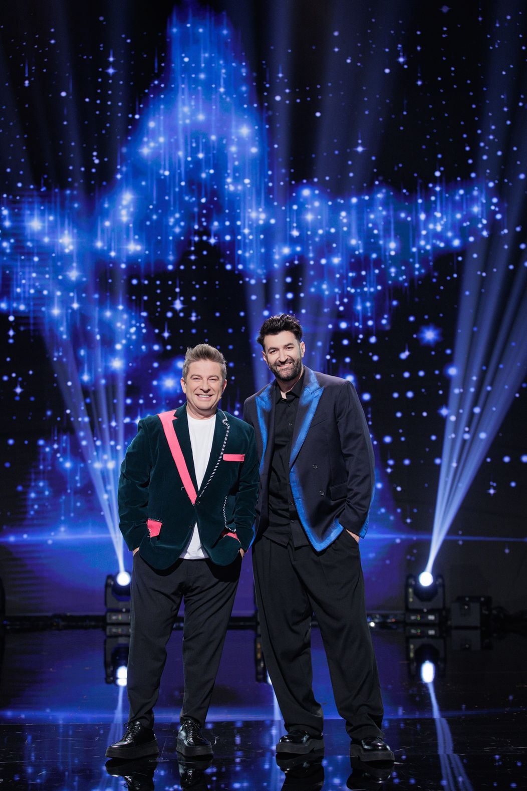 Pavel Bartos si Smiley - Romanii au talent (1)