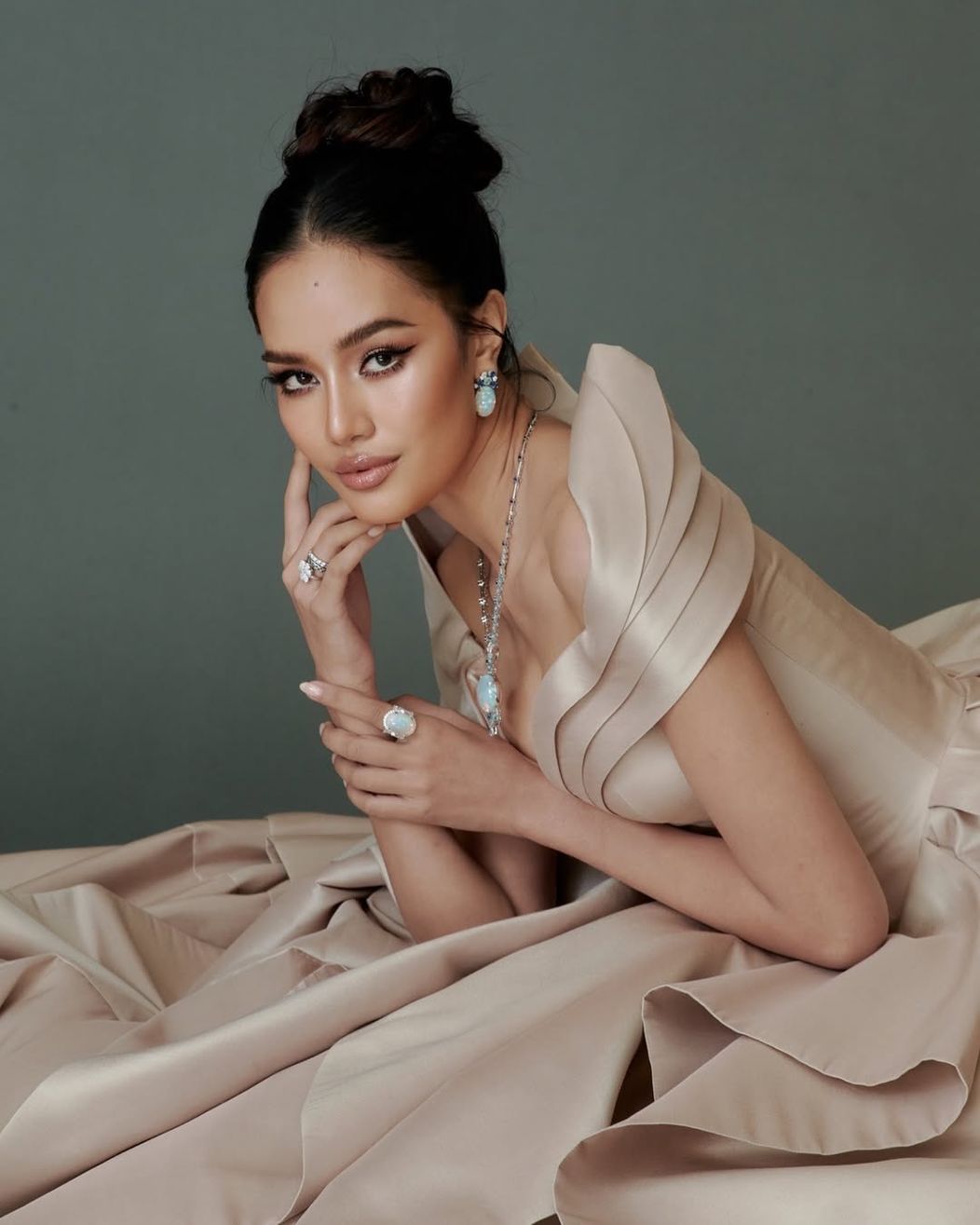 Thank you from the bottom of my heart.I’m beyond grateful for all the love, support, and encouragement you’ve shared with me on this journey. Standing here today as Miss World Thailand 2025 is possible be (2)