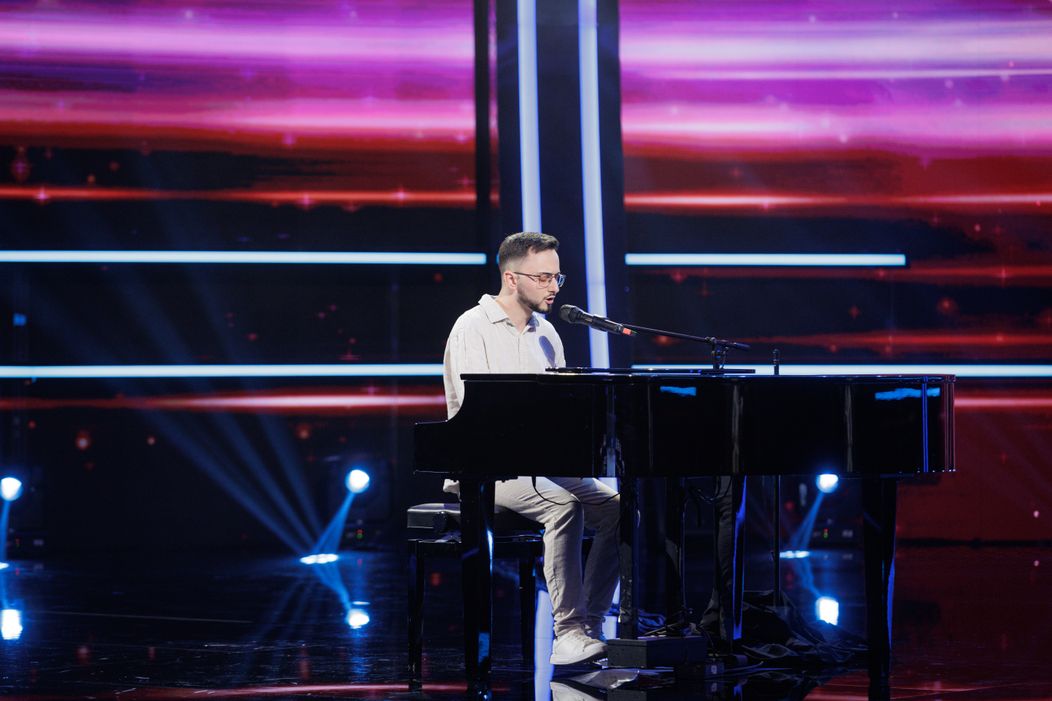 Robert Grosu (2)