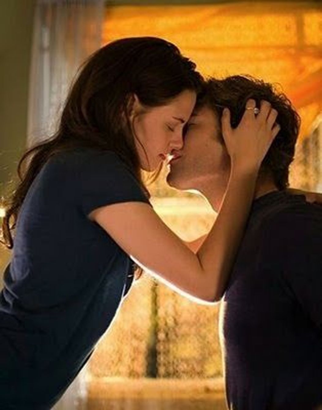 Kristen Stewart si Robert Pattinson