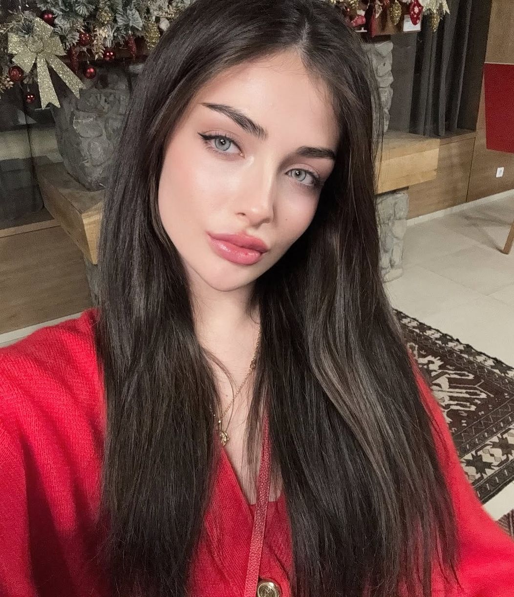Snapinst.app_472436089_18356469175132986_8472486942048168984_n_1080