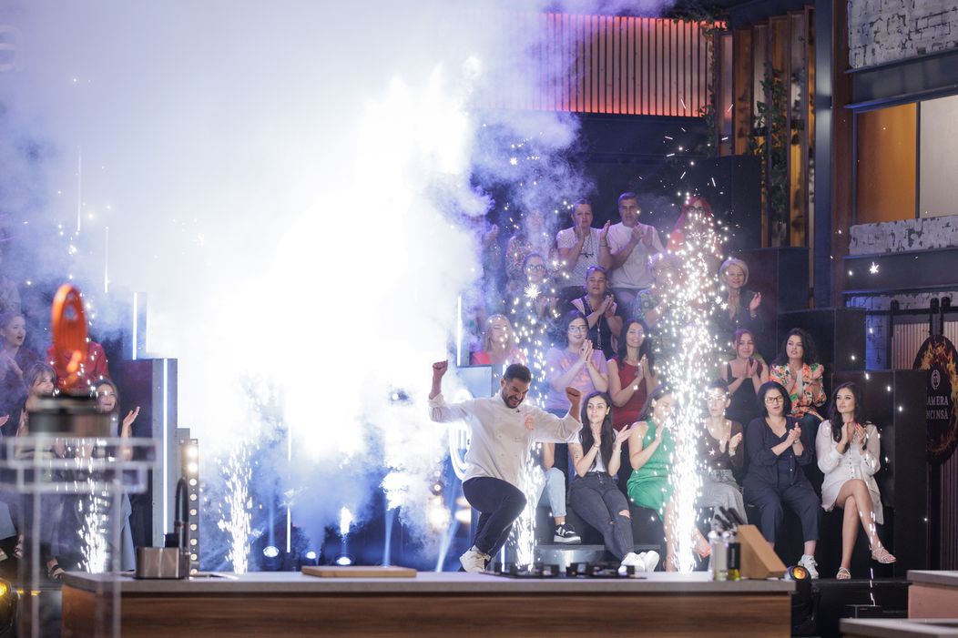 Finala MasterChef România, 16 decembrie 2025. Ultima bătălie a sezonului 10 este aici. Cum se simt cei trei finaliști înainte de găti pentru ultima oară „Încă nu îmi vine să cred că am ajuns aici (7)