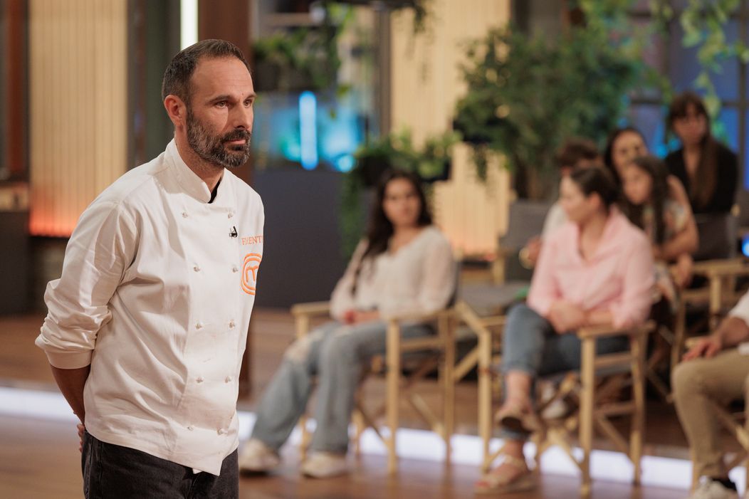 Finala MasterChef România, 16 decembrie 2025. Cei trei chefi taie în carne vie la degustarea felului principal. Finaliștii au mizat pe preparate riscante, dar MasterChefii sunt atenți la fiecare  (11)