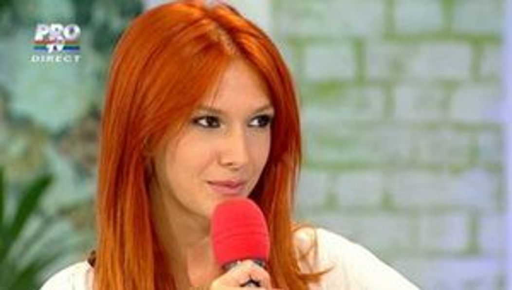 Adela Popescu