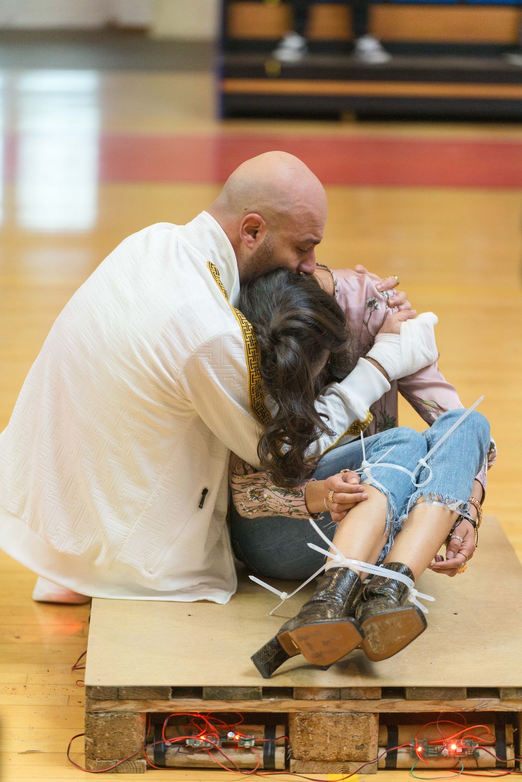 E1203022