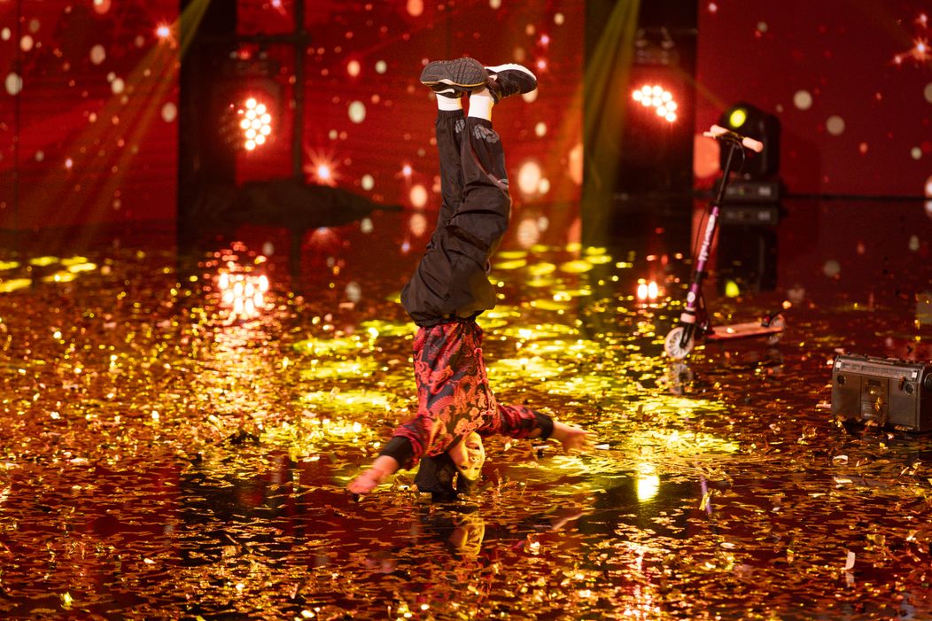 BBoy Nana - golden buzz Mihai Bobonete (40)