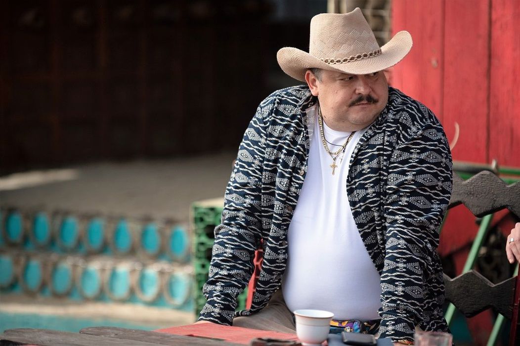 Mihai Bobonete pe platourile de filmare ale serialului Las Fierbinți