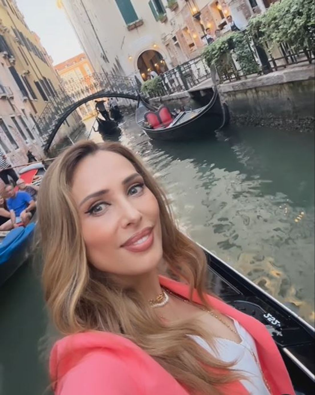 iulia-la venetiass